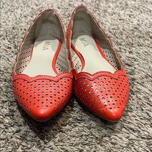 MIA Women's Scalloped Orange Flats